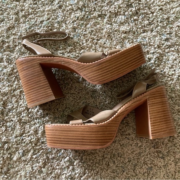 NWOB Jeffery Campbell Free People Naomi Taupe Leather Platform Heels Sz 8.5 - Picture 2 of 6